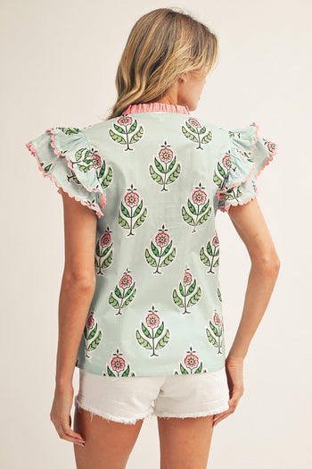 Jodifl Scallop Trim Accent Ruffle Sleeves Boho Floral Top in Mint