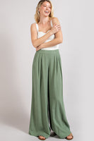 ee:some Pintuck Wide Leg Pants in Sage