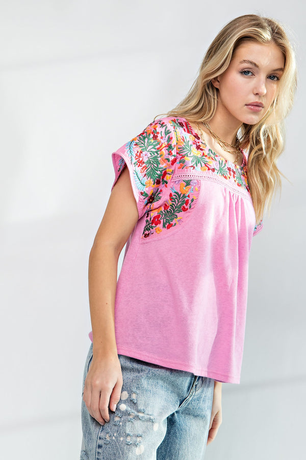 Easel Cotton Top with Embroidery Details in Cotton Candy Top Easel   