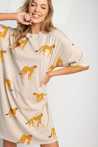 Easel Cheetah Print T Shirt Dress in Khaki Dress Easel   