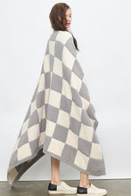 Load image into Gallery viewer, Checkered Print Throw in Grey Blanket Newbury Kustoms   
