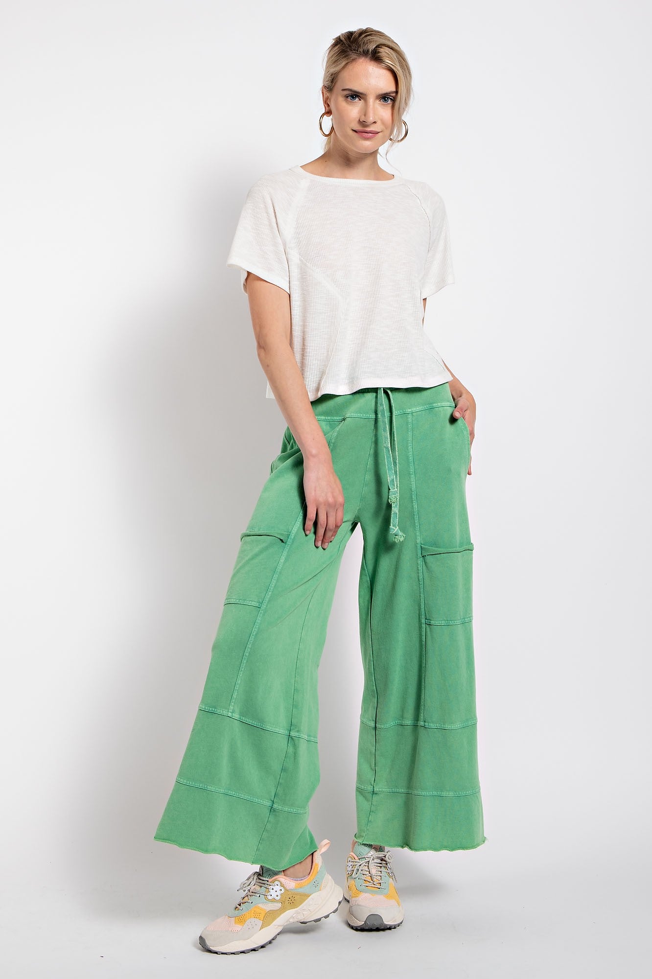 Easel Mineral Washed Terry Knit Pants in Evergreen June Adel