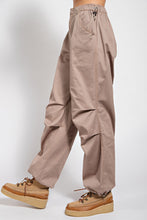 Load image into Gallery viewer, Easel Parachute Cargo Pants in Mushroom Pants Easel   
