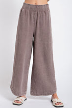 Load image into Gallery viewer, Easel Cotton Gauze Pants in Mocha Pants Easel   
