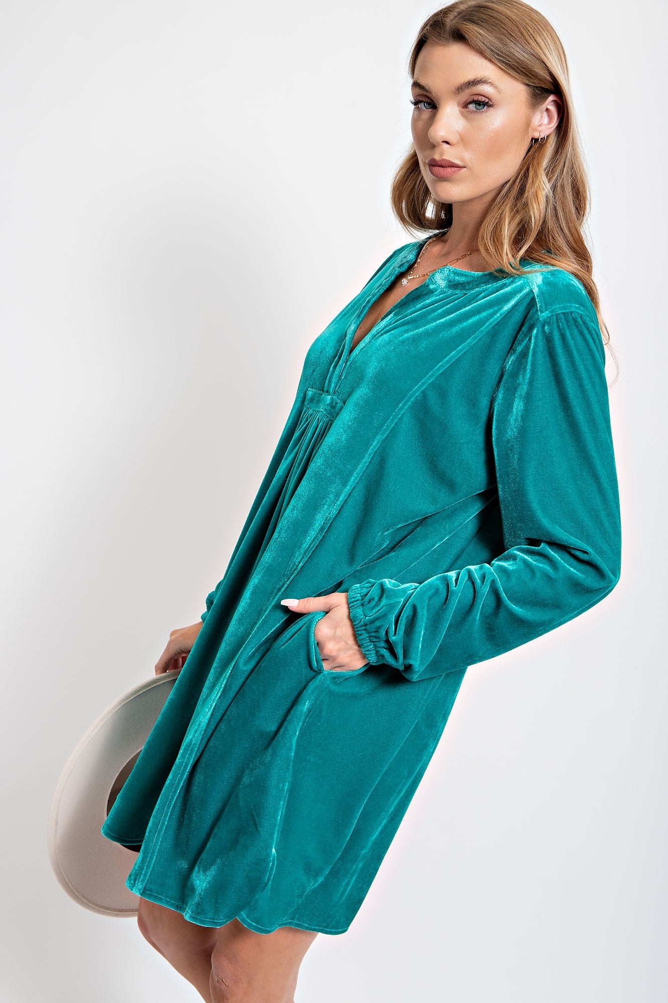 Easel Soft Velvet Tunic Dress in Emerald – June Adel