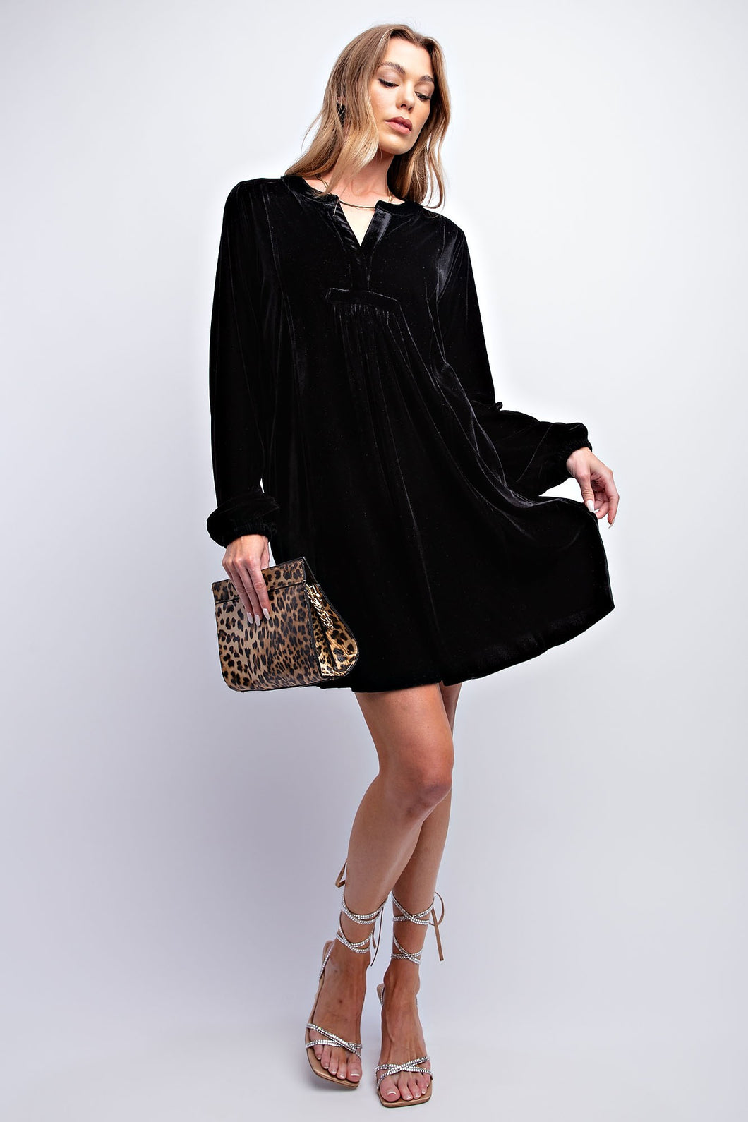 Easel Soft Velvet Tunic Dress in Black Dresses Easel   