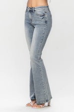 Load image into Gallery viewer, Judy Blue Mid Rise Denim Flare Jeans in Medium Wash
