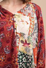 Load image into Gallery viewer, GiGiO Mixed Print Faux Button Front Top in Marsala
