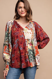 GiGiO Mixed Print Faux Button Front Top in Marsala