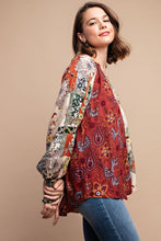 Load image into Gallery viewer, GiGiO Mixed Print Faux Button Front Top in Marsala
