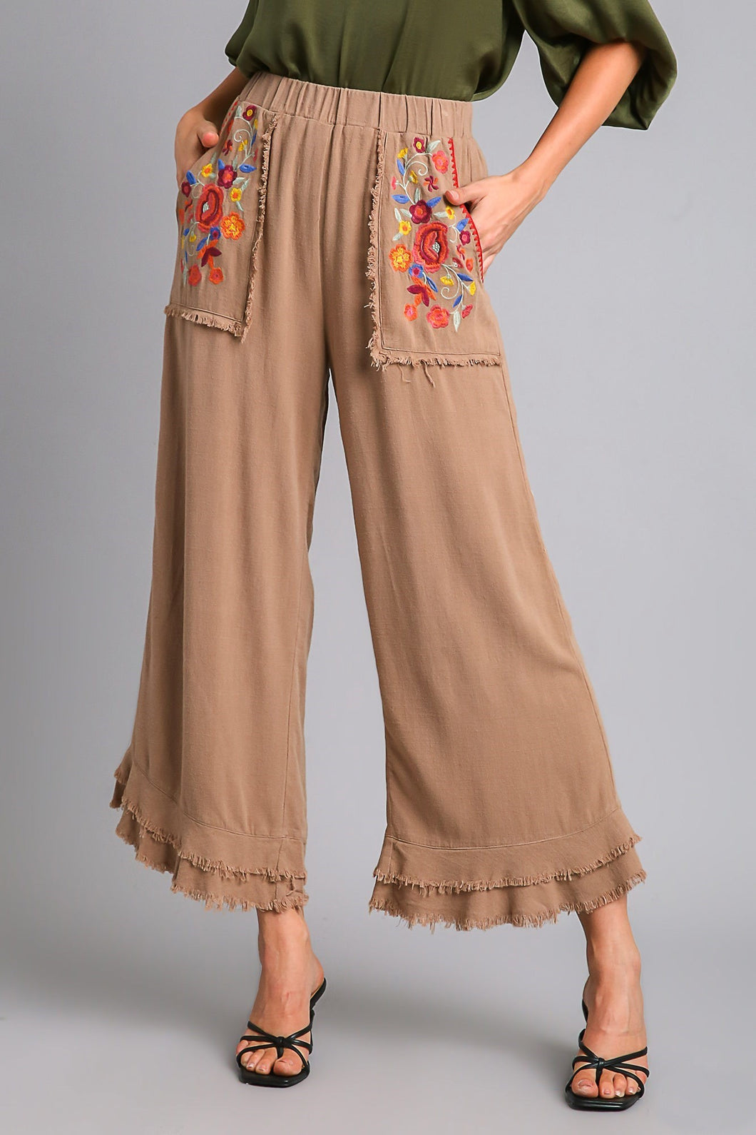 Umgee Embroidery Elastic Waistband Pants in Latte