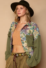 Load image into Gallery viewer, POL Button Down Floral Jacquard Shirt in Cream/Olive ON ORDER
