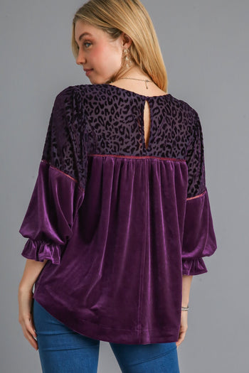 Umgee Velvet Animal Print Burnout Top in Eggplant