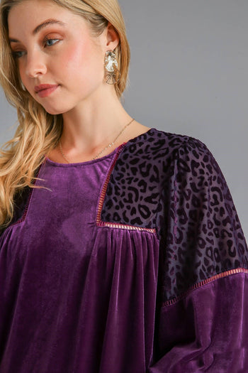 Umgee Velvet Animal Print Burnout Top in Eggplant