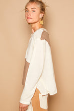 Load image into Gallery viewer, POL Color Block and Contrasting Fabric Top in Cream/Beige
