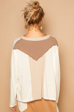 Load image into Gallery viewer, POL Color Block and Contrasting Fabric Top in Cream/Beige
