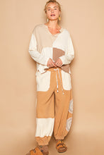 Load image into Gallery viewer, POL Color Block and Contrasting Fabric Top in Cream/Beige
