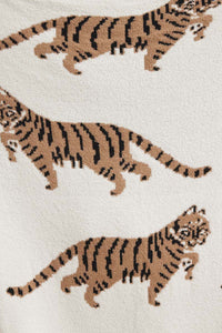 Jodifl Animal Print Fleece Blanket in Ivory/Taupe Blanket Jodifl   