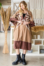 Load image into Gallery viewer, Oli &amp; Hali Open Front Star Patched Kimono in Washed Dijon
