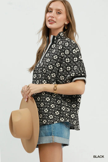 Umgee Jacquard Floral Textured Contrast Trim Pullover Top in Black