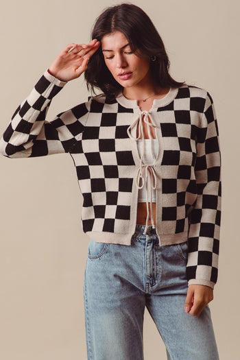 So Me Contrasting Color Checkered Knit Cardigan in Oatmeal/Black