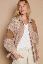 Load image into Gallery viewer, POL Houndstooth Panel Shacket in Mocha Multi ON ORDER
