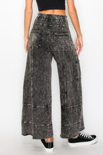 Load image into Gallery viewer, J.Her Mineral Washed Wide Leg Pants in Ashed Black Pants J.Her   
