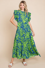 Load image into Gallery viewer, Jodifl Printed Maxi Dress with Pockets in Green ON ORDER Dresses Jodifl   
