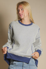 Load image into Gallery viewer, Very J OVERSIZED Waffle Knit Top in Navy
