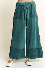 Load image into Gallery viewer, J.Her Contrasting Fabric Wide Leg Pants in Midnight Green
