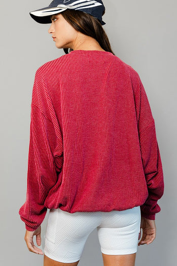 BucketList Oversized Ribbed ALABAMA Print Top in Crimson