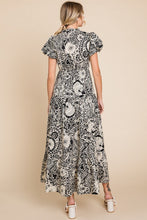 Load image into Gallery viewer, Jodifl Mixed Print Midi Dress in Black
