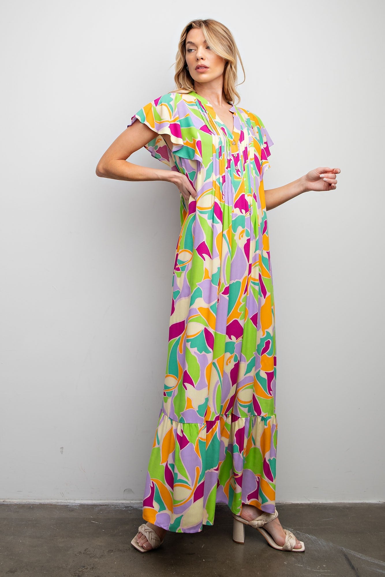 Easel Geometric Print Maxi Dress in Lavender June Adel