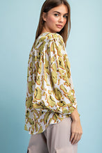 Load image into Gallery viewer, ee:some OVERSIZED Printed Dolman Sleeve Top in Avocado
