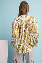 Load image into Gallery viewer, ee:some OVERSIZED Printed Dolman Sleeve Top in Avocado
