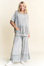 Load image into Gallery viewer, J.Her Contrasting Fabric Wide Leg Pants in Silver Grey
