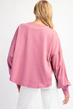 Load image into Gallery viewer, Easel Suede Patch Cotton Jersey Top in Dusty Pink
