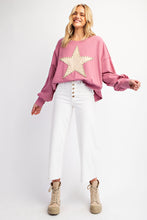 Load image into Gallery viewer, Easel Suede Patch Cotton Jersey Top in Dusty Pink
