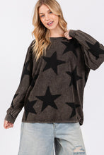 Load image into Gallery viewer, Sage+Fig Mineral Washed Top with Star Print in Ash ON ORDER
