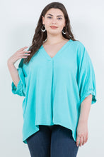 Load image into Gallery viewer, Spin USA Solid Color Airflow Top in Aqua UB
