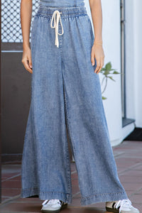 ee:some Mineral Washed Straight Leg Pants in Denim