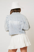 Load image into Gallery viewer, Peach Love CROPPED Denim Jacket with Pearls in Light Wash
