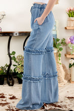 Load image into Gallery viewer, BlueVelvet Denim Pants With Ruffle Band Details
