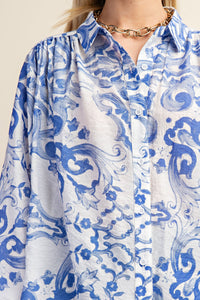 GiGio OVERSIZED Vibrant Print Top in Blue