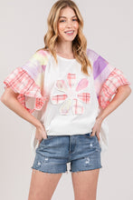 Load image into Gallery viewer, Sage+Fig Daisy Applique Patch Top in Pink
