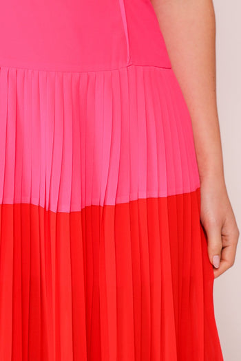 Lumiere Color Block Midi Dress in Fuchsia/Red M Lumiere Color Block Midi Dress in Fuchsia/Red M