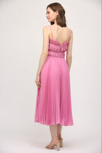 Load image into Gallery viewer, FATE Solid Color Pleated Midi Dress in Wild Rose
