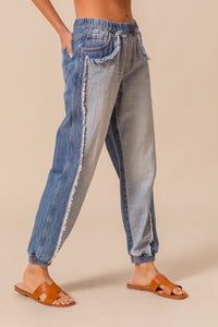 So Me Distressed Jogger in Denim