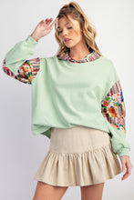 Load image into Gallery viewer, Easel Terry Knit Hooded Pullover Top in Apple Green
