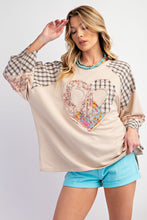 Load image into Gallery viewer, Easel Cotton Terry Knit Top with Heart Patch in Oatmeal
